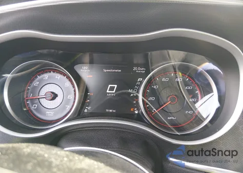 2018 Dodge Charger Sxt Plus Rwd z USA, uszkodzony, nr VIN 2C3CDXHG4JH164204